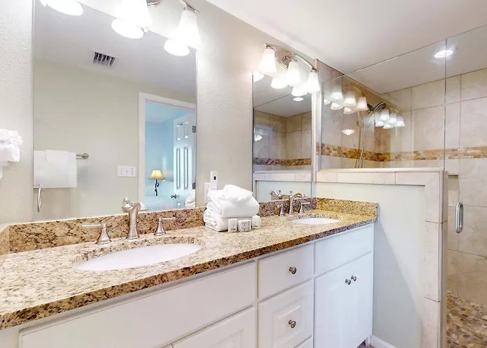 Holiday home Cozy In Gulf-front Complex Shared Pool Ac Elevator *