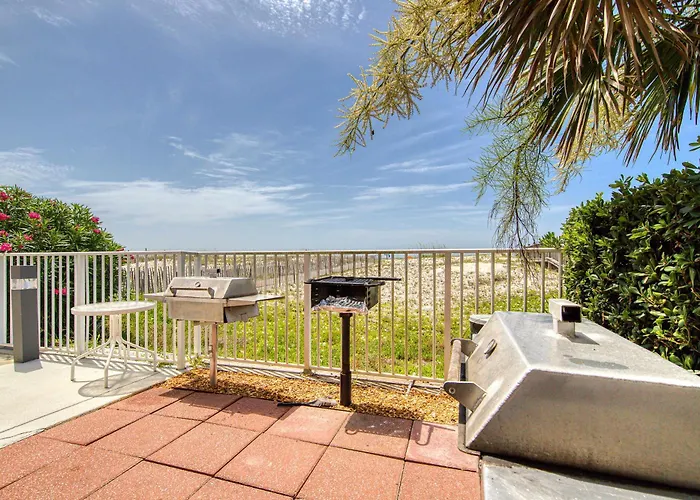 Cozy In Gulf-front Complex Shared Pool Ac Elevator Holiday home